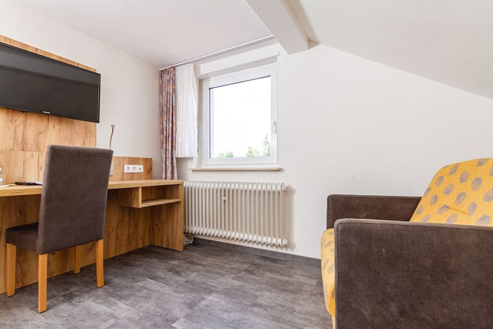 Landhotel Georgshof Standard Apartment, Private Bathroom (A3+) 6