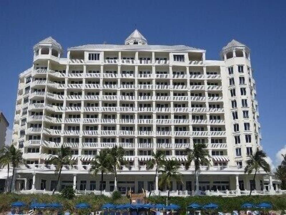 undefined Owner Rentals at Pelican Grand Beach Resort 7