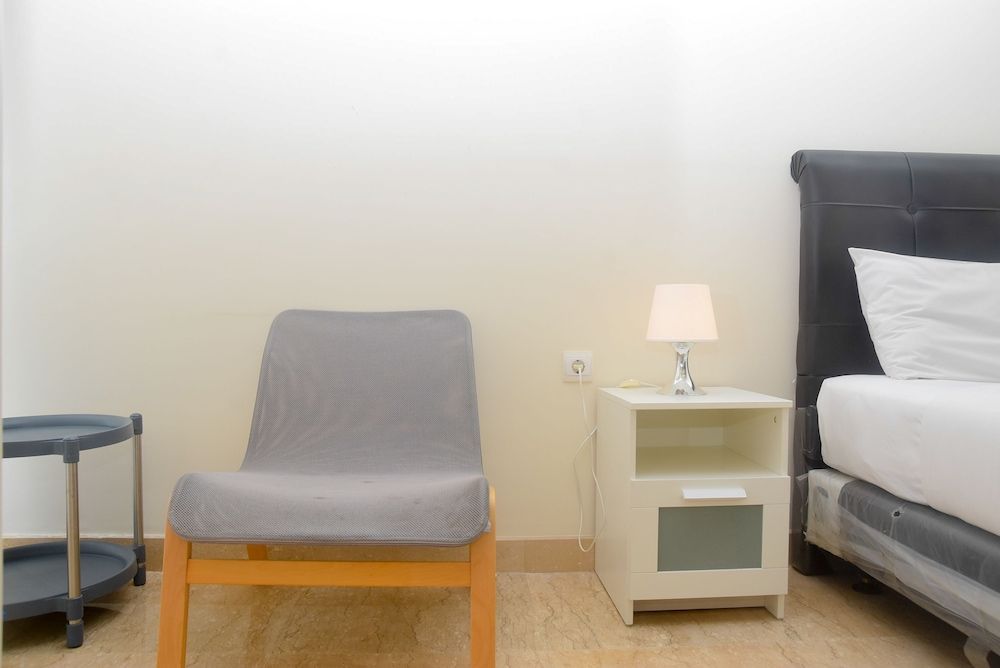 undefined Comfort Studio At Menteng Park Apartment 8