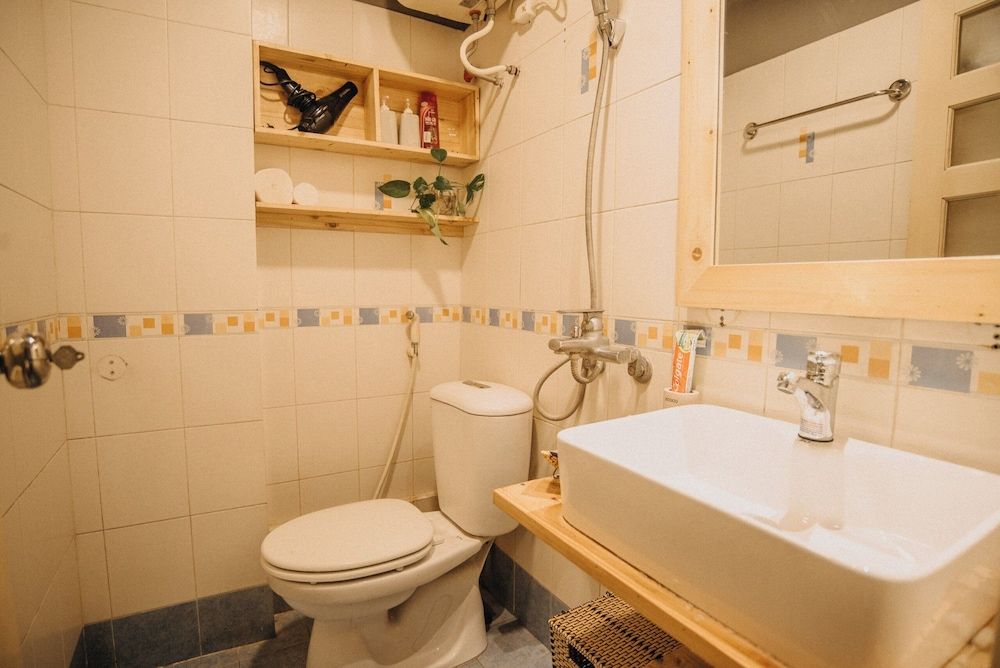 undefined Bu Studio 8