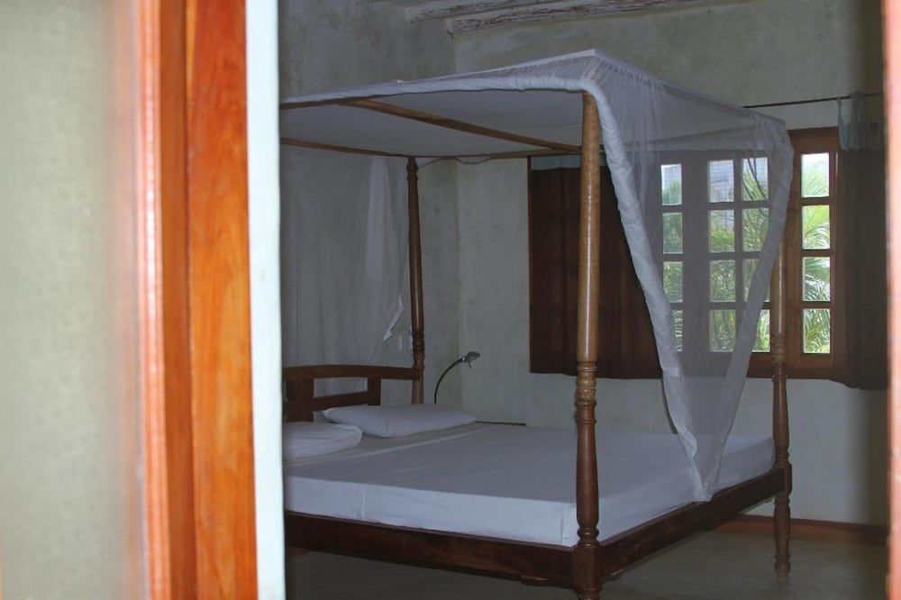 Lighthomez Villa Resort