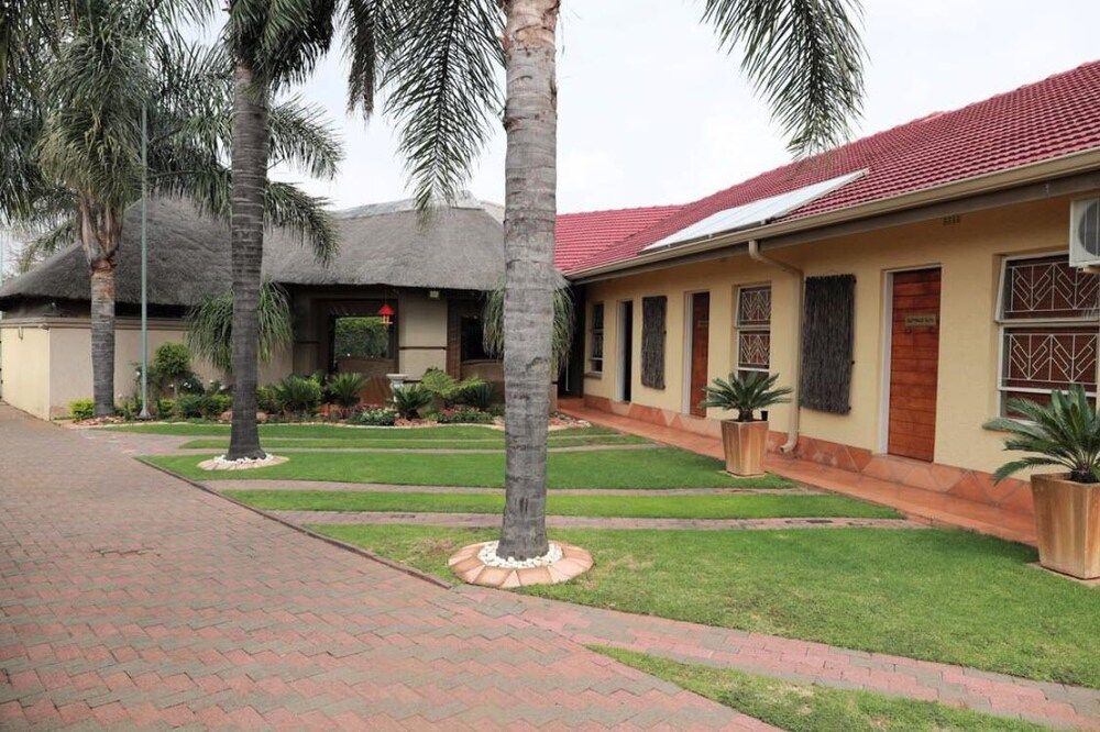 undefined Big 5 Guest House 7