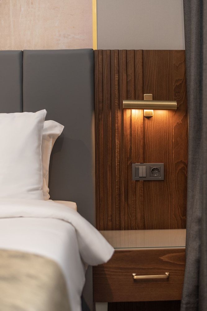 Tbilisi Chambers, Trademark Collection by Wyndham Standard Room, 1 King Bed, Non Smoking (Chamber) 7