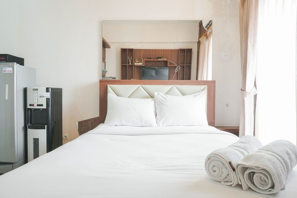undefined Modern Studio at Green Pramuka City Apartment 7