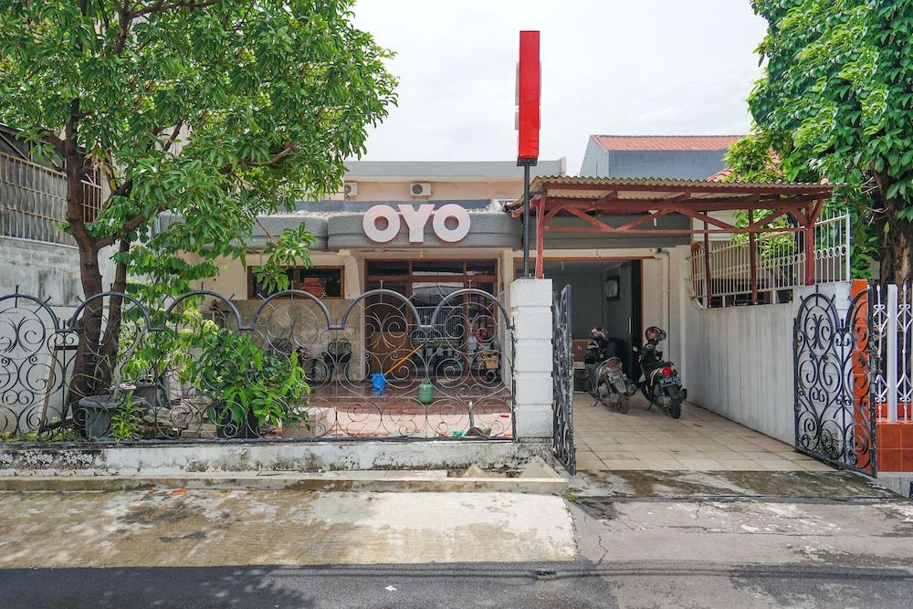 OYO 331 Osuko Residence