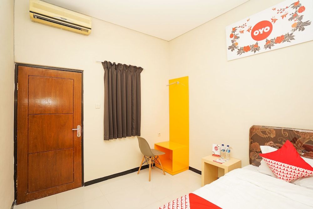 OYO 331 Osuko Residence