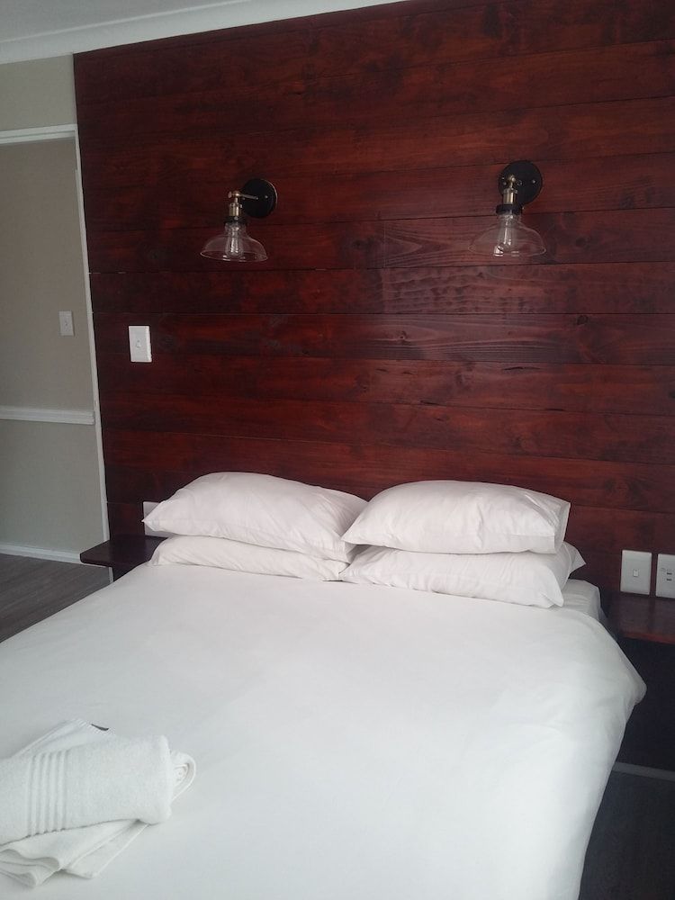 Executive Cabin, 2 Bedrooms