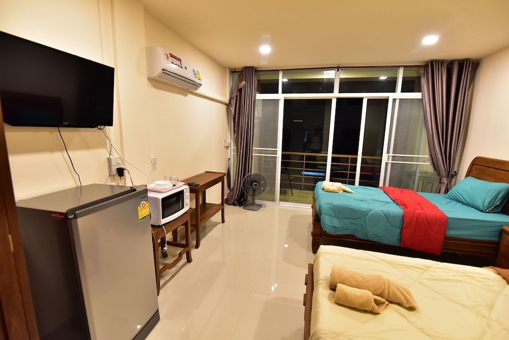 New Sorot House Superior Twin Room 18