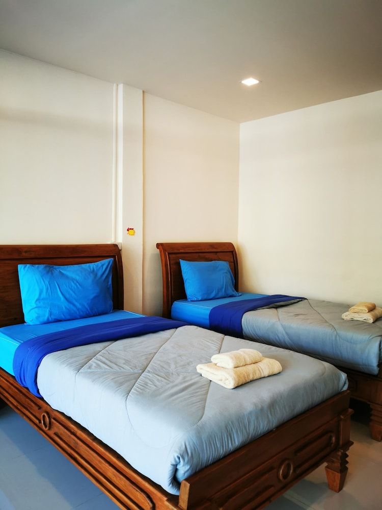 New Sorot House Superior Twin Room 4