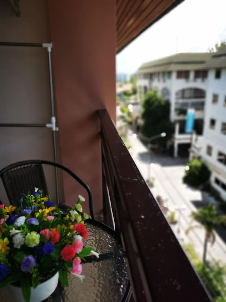 New Sorot House Superior Twin Room 10