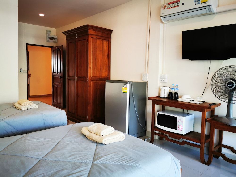 New Sorot House Superior Twin Room 21