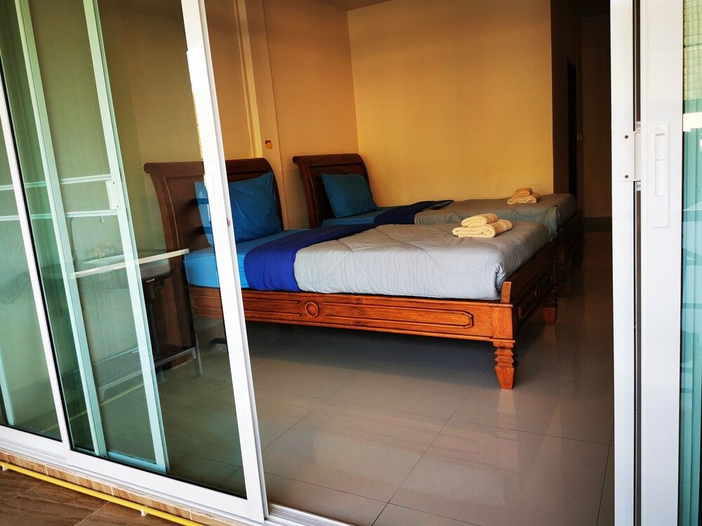 New Sorot House Superior Twin Room 6