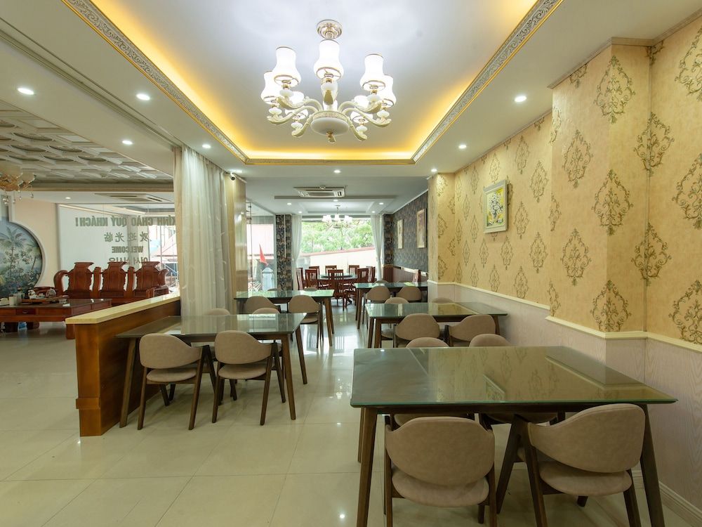 undefined OYO 417 Truong Son Hotel 8