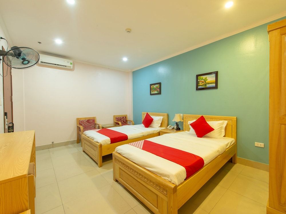 OYO 417 Truong Son Hotel Standard Twin Room 3