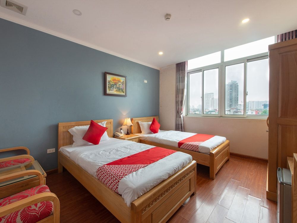 OYO 417 Truong Son Hotel Superior Twin Room 2