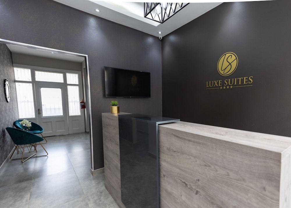 Luxe Suites Boutique Hotel
