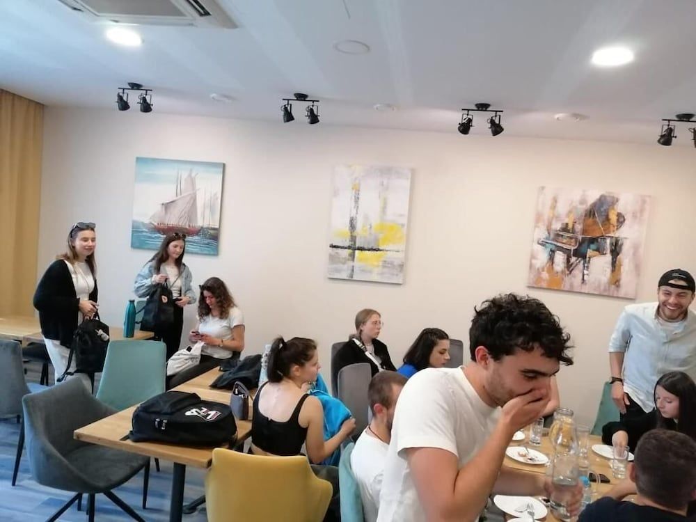 undefined Ai Hostel 8