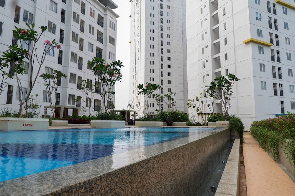 undefined Good Deal Bassura City Studio Apartment near Shopping Mall 7