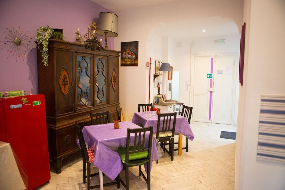 undefined Lanzies Guesthouse 2