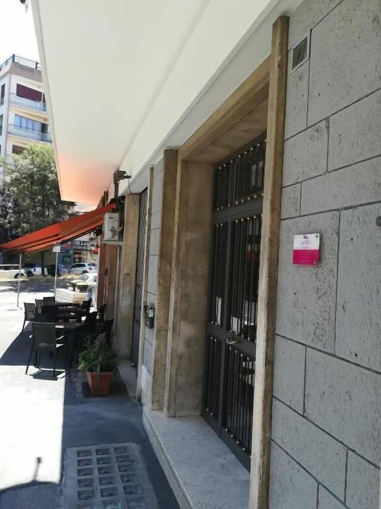 undefined Lanzies Guesthouse