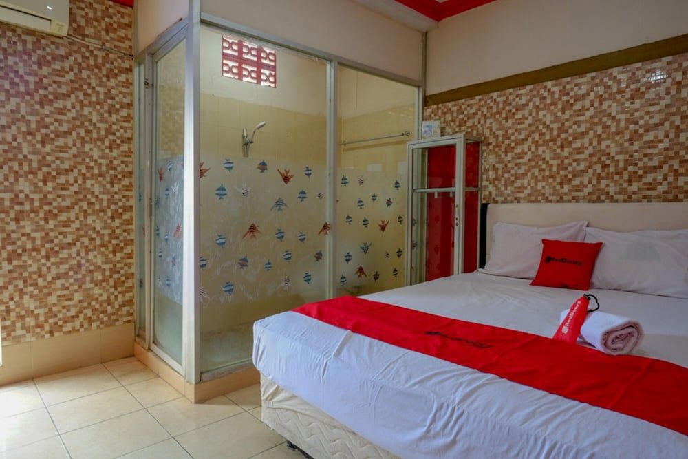 Double Room (Reddoorz)