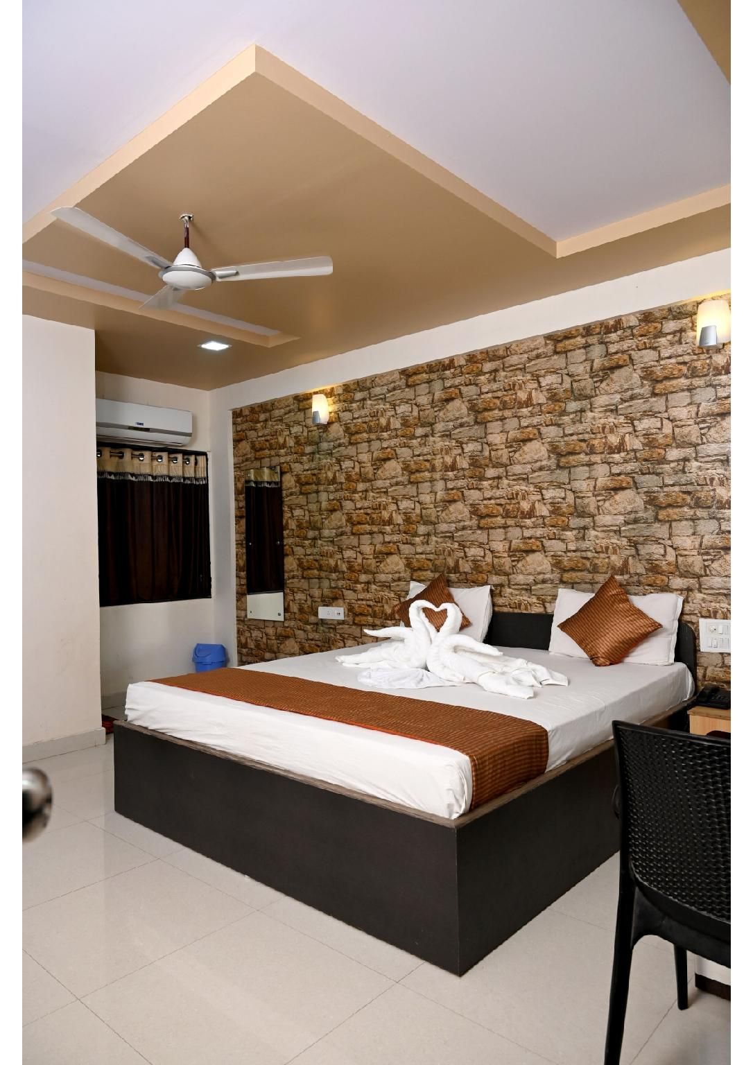 undefined Hotel Sukh Sagar 6