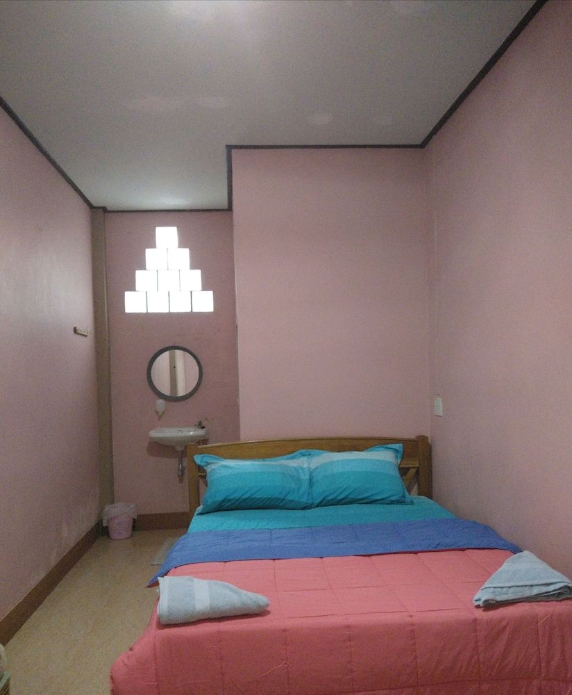 Mhontong Homestay Standard Double Room