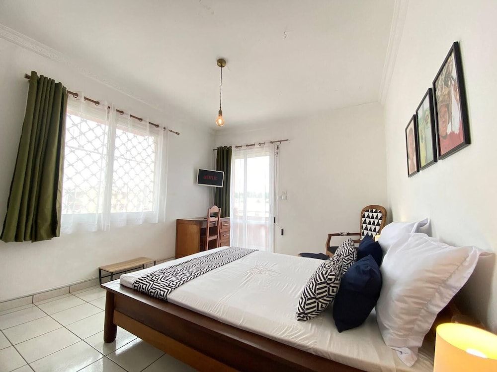 VILLA ESPOIR : Chambre D'Hôtes Durable Et Tourisme Solidaire Economy Double Room (RINDRA) 8