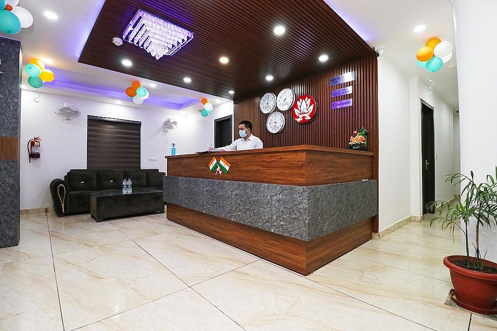 undefined Shivaka Inn 2