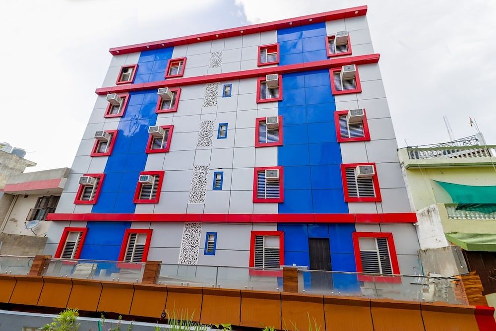 undefined Shivaka Inn 5