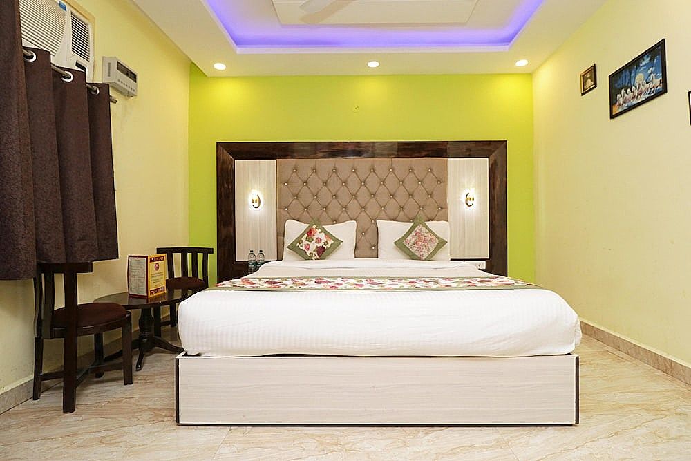 undefined Shivaka Inn 10