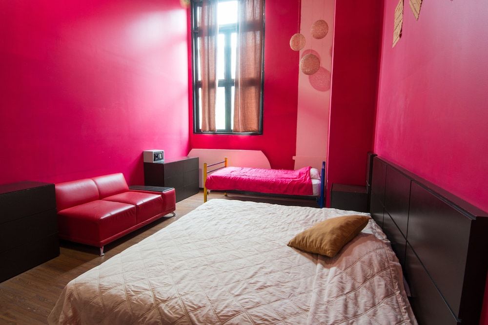 Hostal Amigo - Hostel Standard Double Room, Shared Bathroom 4