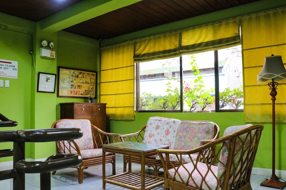 undefined RedDoorz @ Junquera Extension Cebu