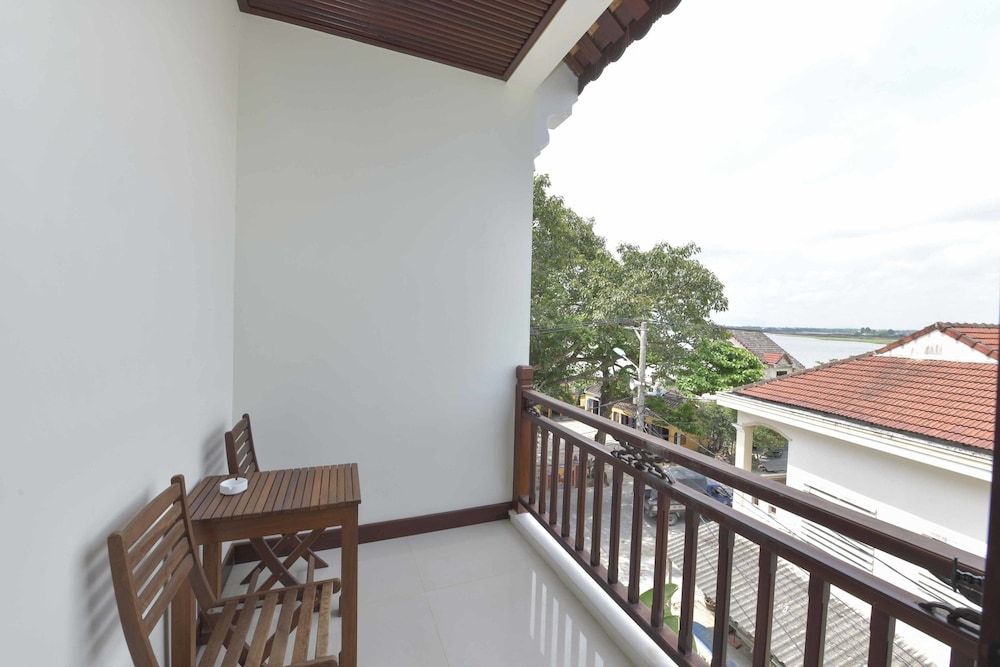 undefined Green Hill Villa