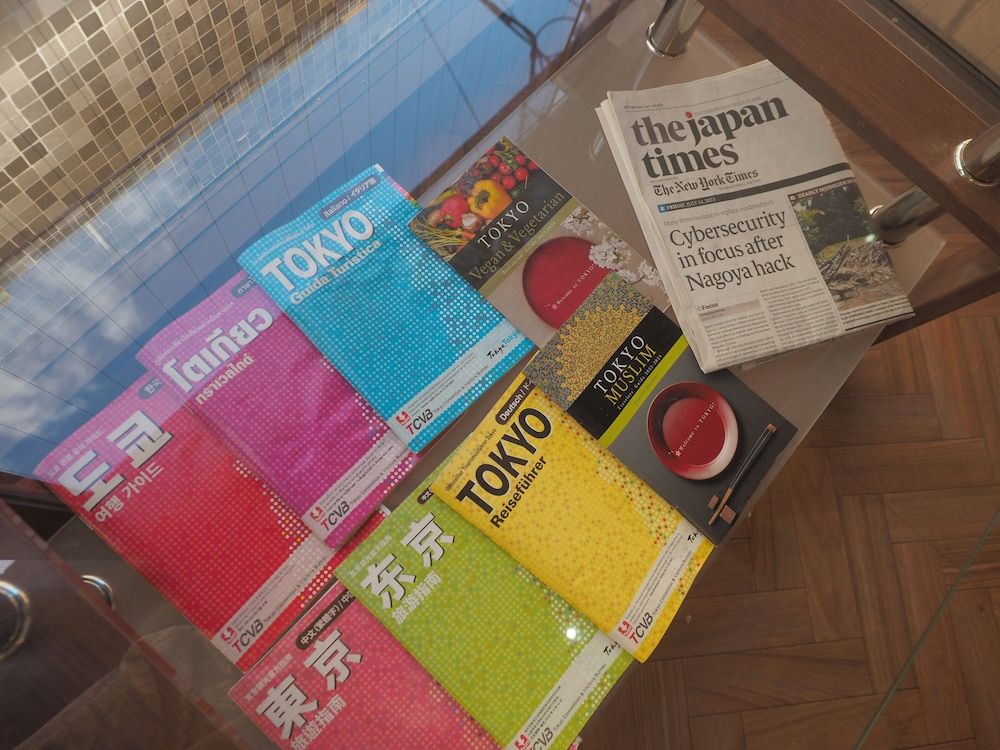 bnb+ Secret Base Mejiro - Hostel Mixed Dormitory Room 11