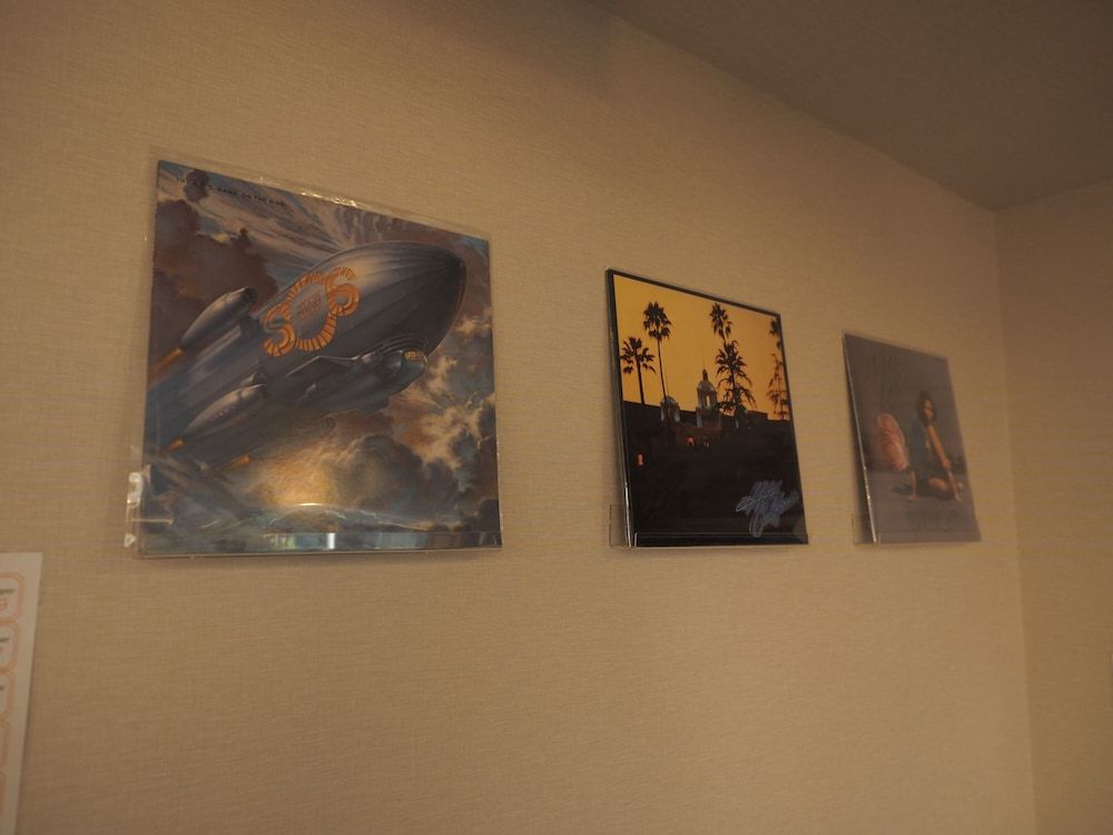 bnb+ Secret Base Mejiro - Hostel Mixed Dormitory Room 13