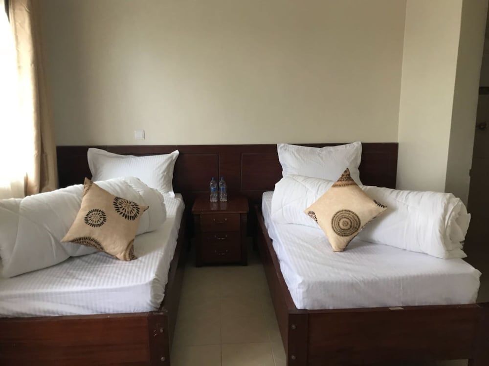 Villa Rosa Mystica Hotel Twin Room 6