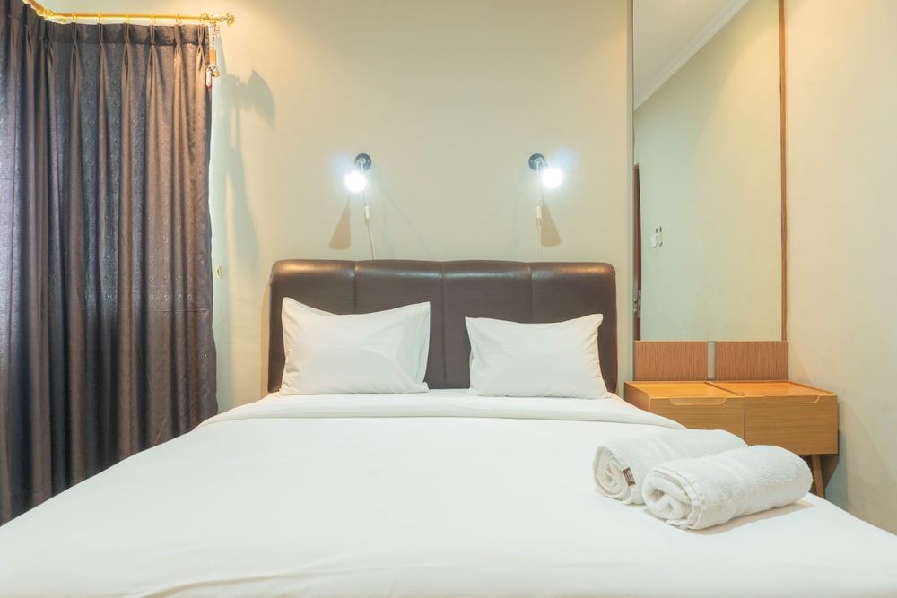 undefined Comfy 1BR at Green Central City Apartment near Glodok 5
