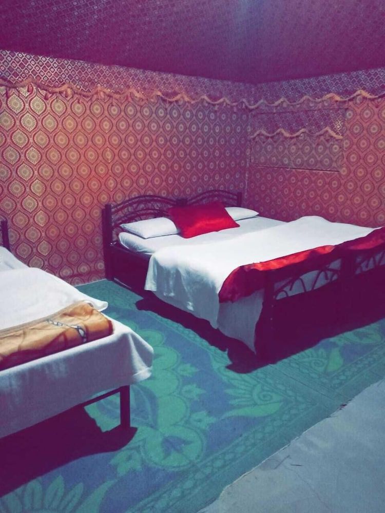 Salma Camp Family Tent, Private Bathroom 2