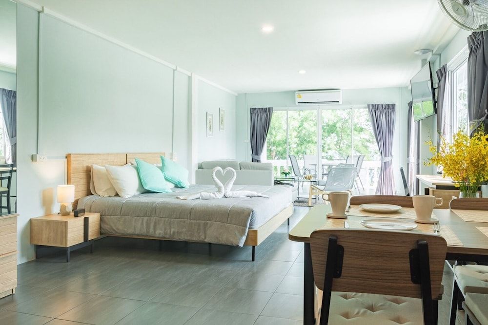 undefined The Beach Cha Am Suite 2