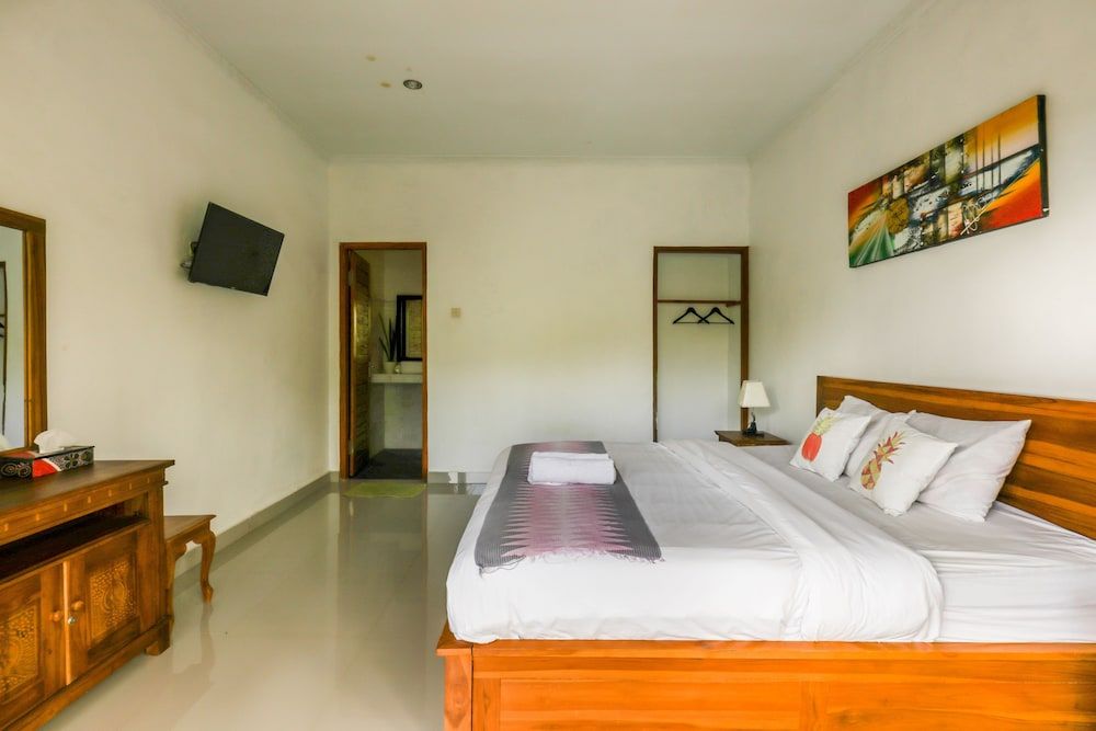 Bhavana Cottage Standard Double Room 4