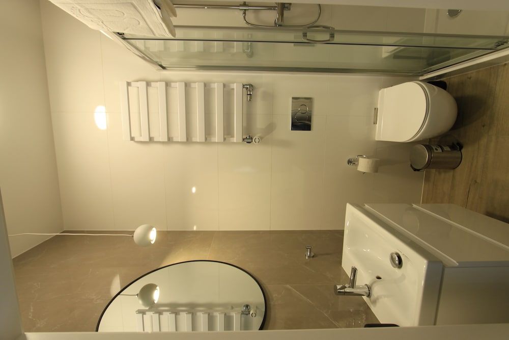 Łazienna Premier Apartment (1) 8