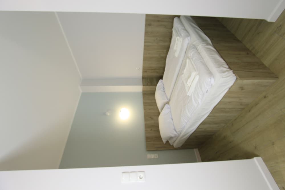 Łazienna Premier Apartment (1) 4