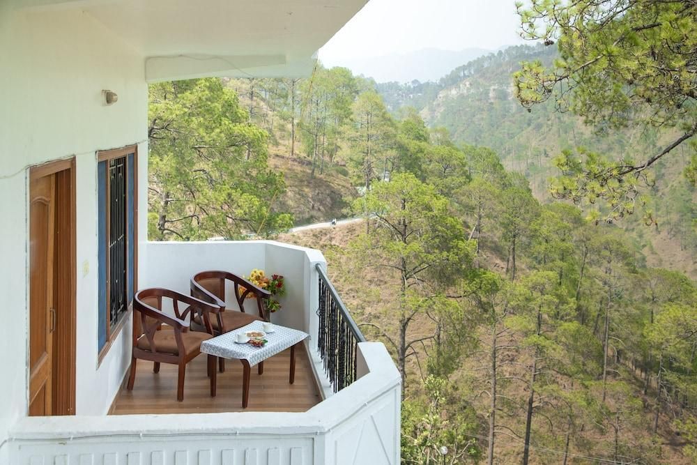 Ambience Hill Nainital Deluxe Double Room 10
