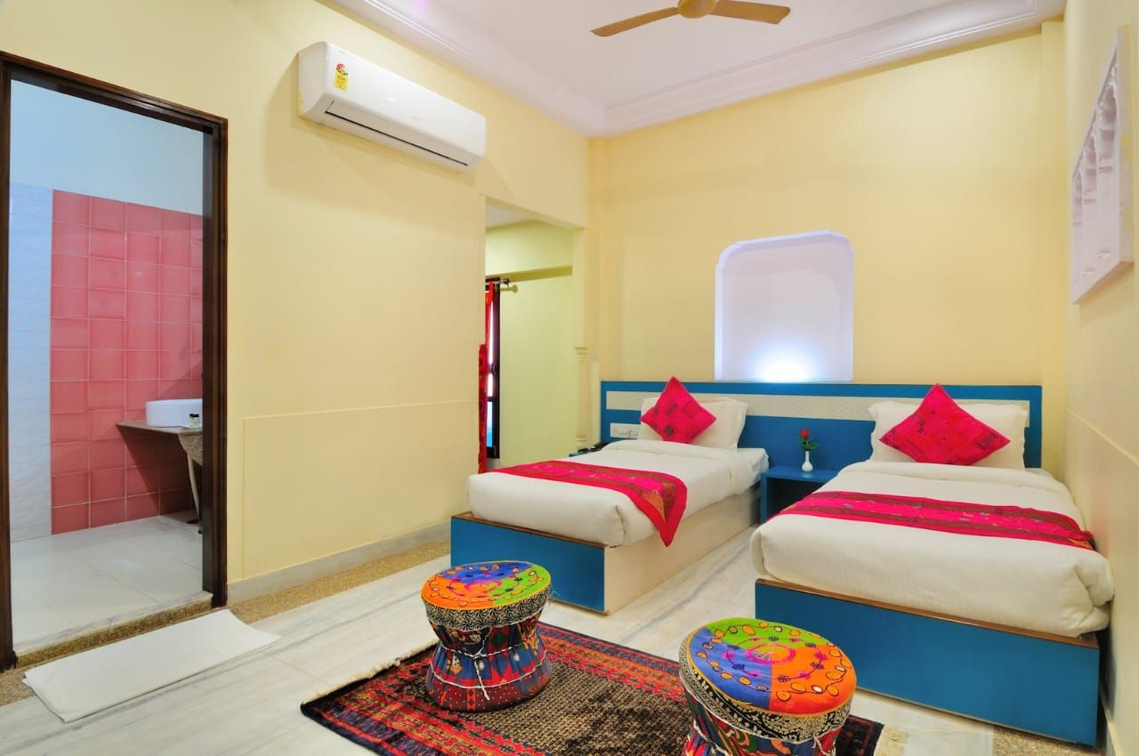 Super Deluxe Room