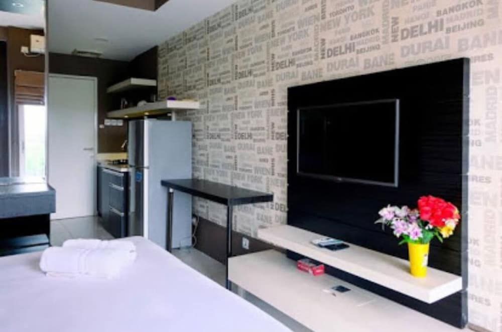 undefined Vanez Mansion @Skylounge Tamansari 9
