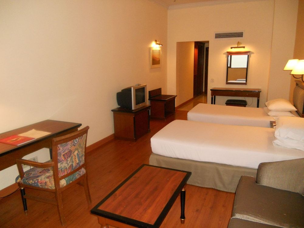 Executive Twin Room (Deluxe)