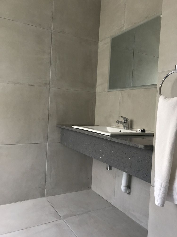 Windmill Farm Comfort Cottage, 3 Twin Beds, Non Smoking 2