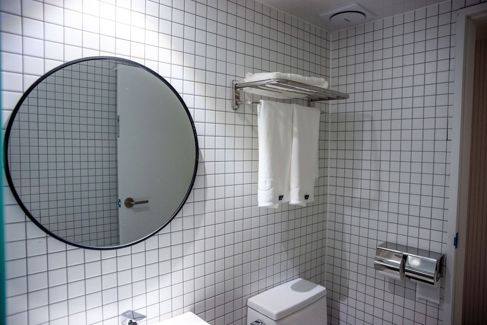 Hotel  Yam YeonSan Standard Double Room 8