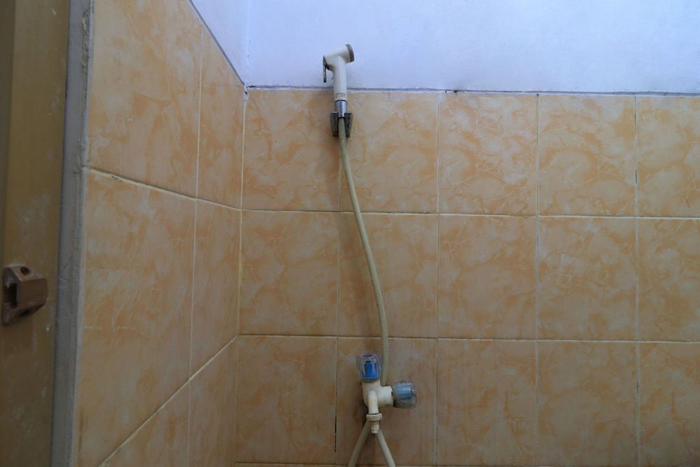 Residence Minimalis Mampang Standard Room 10